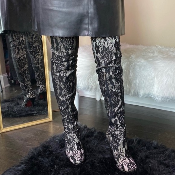 COLIN STUART NUDE LACE OVER THE KNEE BOOTS - Picture 10 of 16